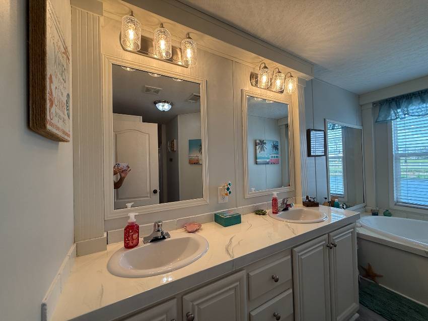 120 Holland St a Ellenton, FL Mobile or Manufactured Home for Sale